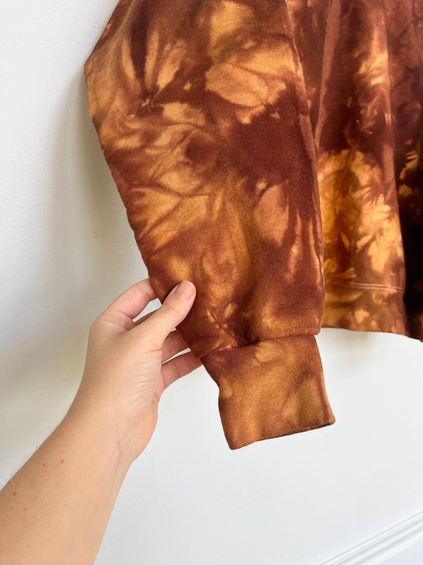Brown Tie Dye Sweatshirt